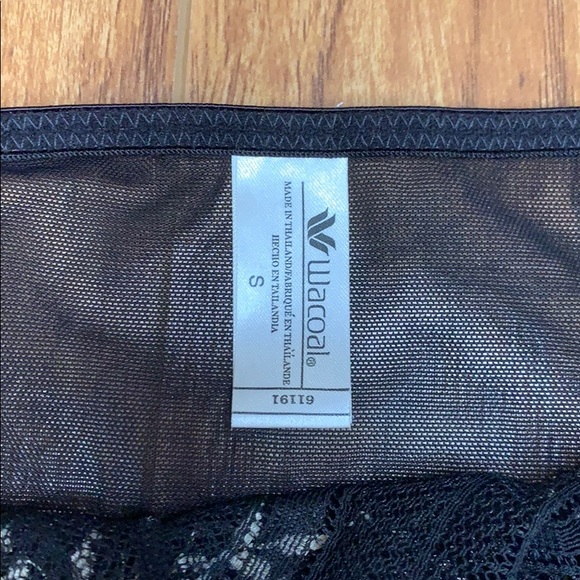 Wacoal | Embrace Lace™ Bra + Brief + Cami set - Picture 9 of 14